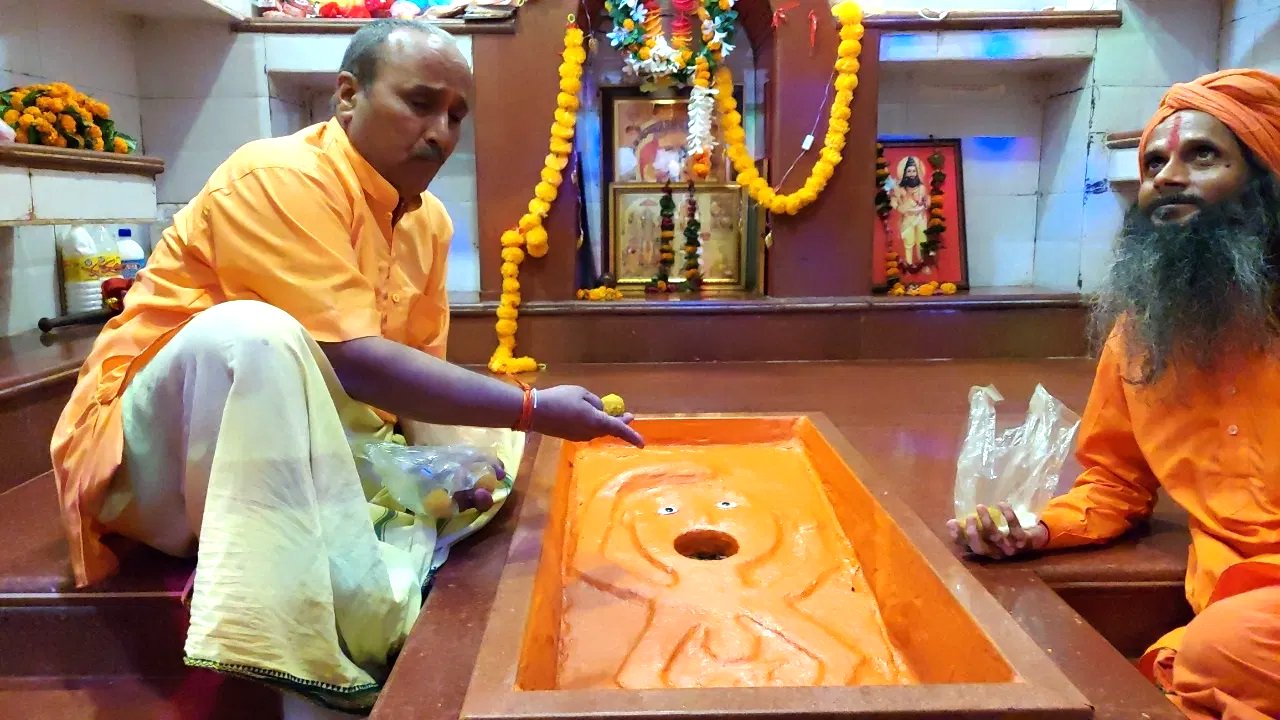 Marudhar Ka Tehlka | पिलुआ मंदिर में लेटे हुए हैं हनुमान, लेते हैं सांस, आज तक...